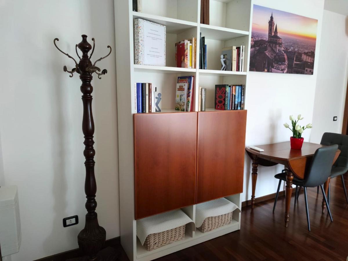 Appartamento Magnolia - Immobili E Soluzioni Rent Bergamo Dış mekan fotoğraf